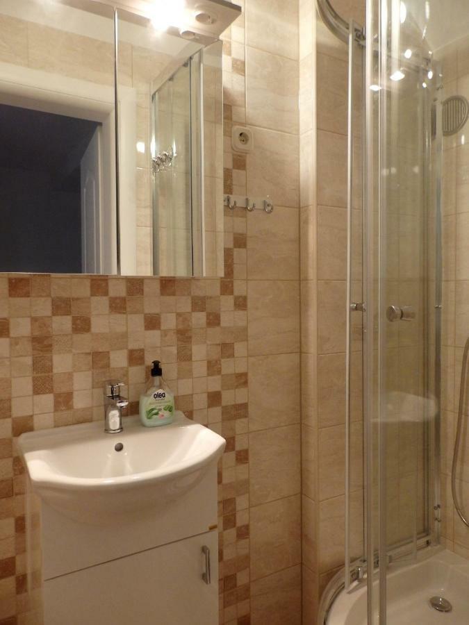 Vis Island Guesthouse Torga المظهر الخارجي الصورة